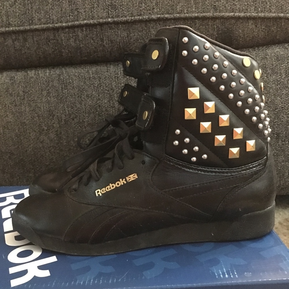 Reebok Dubble Bubble Alicia Keys sneaker